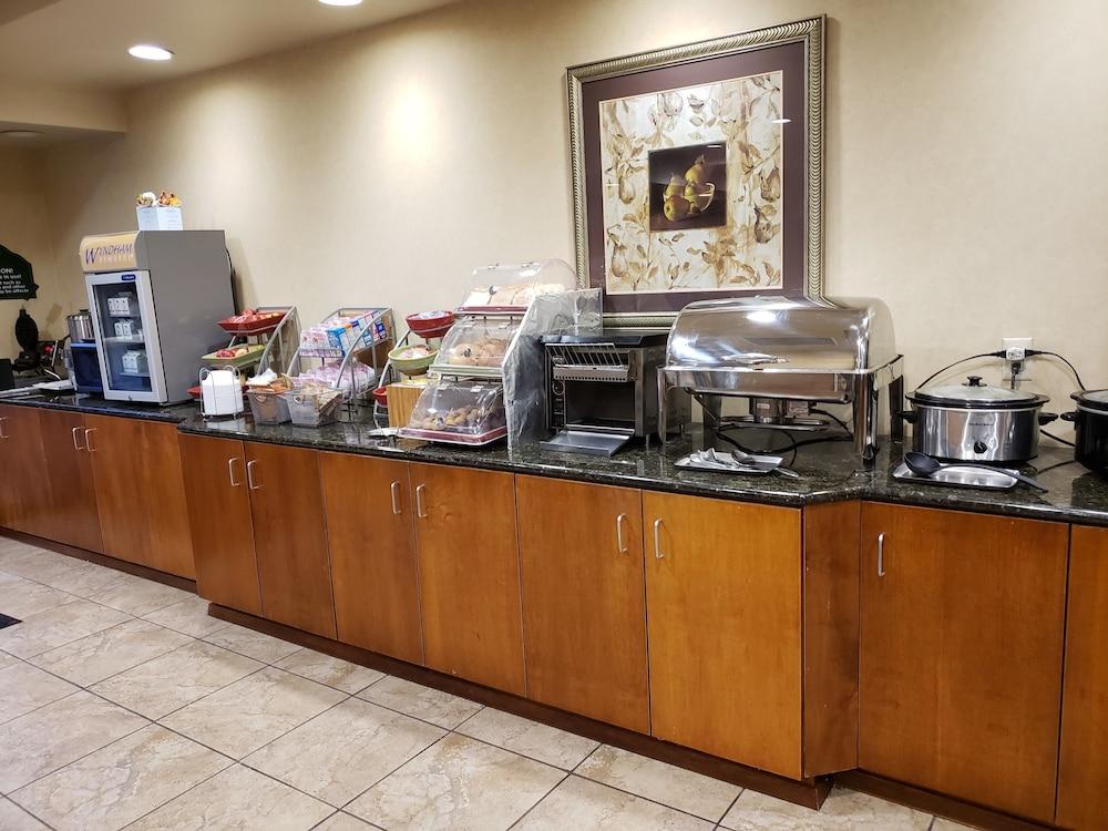 Hotel Wingate By Wyndham Tuscaloosa Zewnętrze zdjęcie