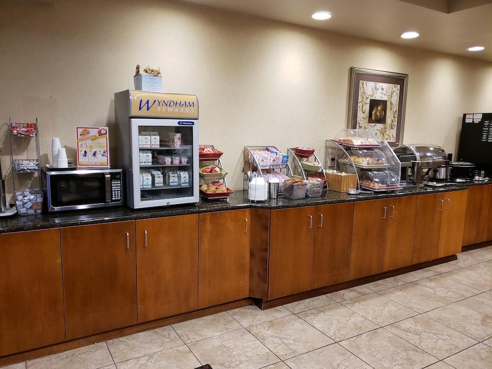Hotel Wingate By Wyndham Tuscaloosa Zewnętrze zdjęcie